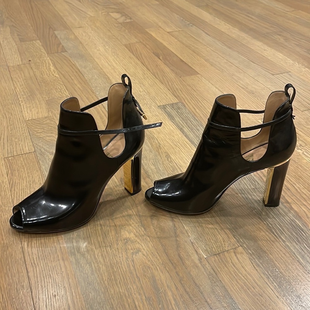 Salvatore Ferragamo Black Patent Leather Peep-Toe Cutout Heel Sandals